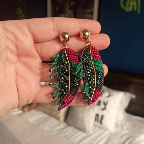 70s Elegant Earrings - Picture 8 of 14